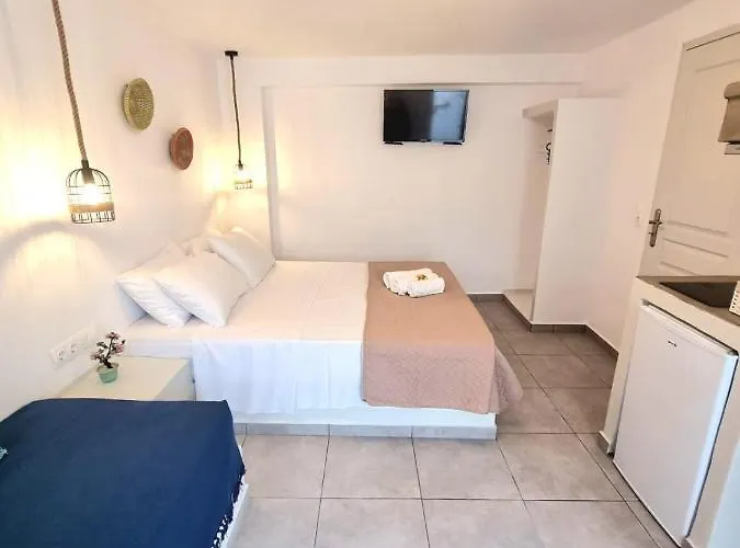 Apartment Joannes Vacation Adamantas (Milos)