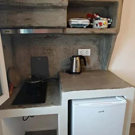 Joannes Vacation Apartment Adamantas (Milos)